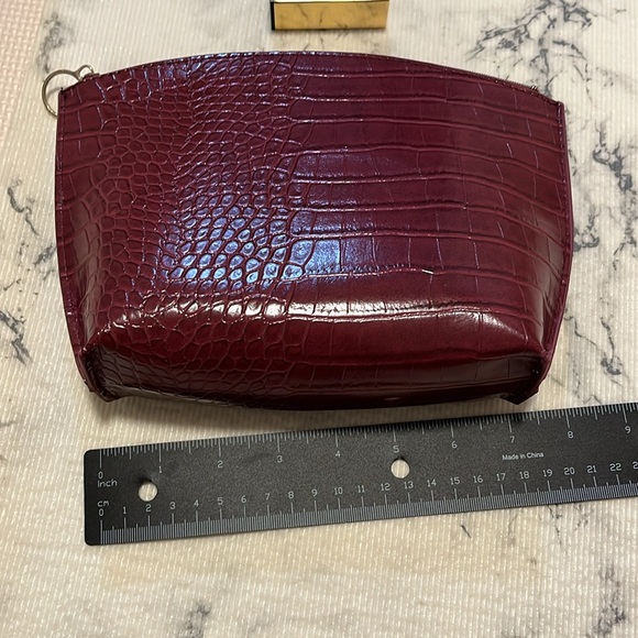 Saks Fifth Avenue Crocodile Faux Leather Bag - Picture 12 of 15